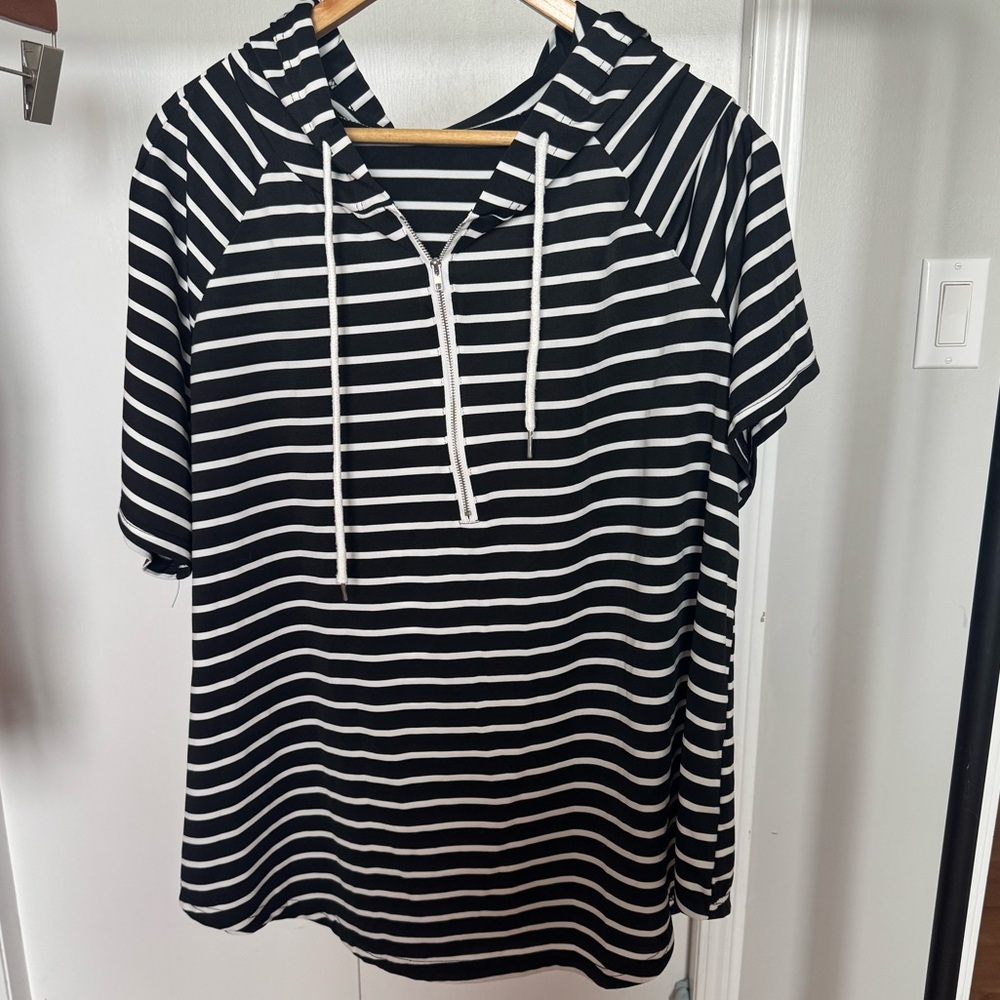 SHEIN Black and White Striped Hoodie